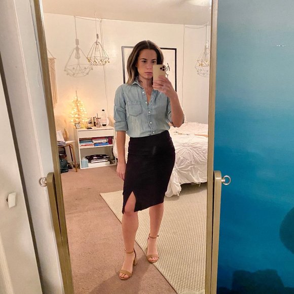 Banana Republic Pencil Skirt with Slit - Picture 1 of 7